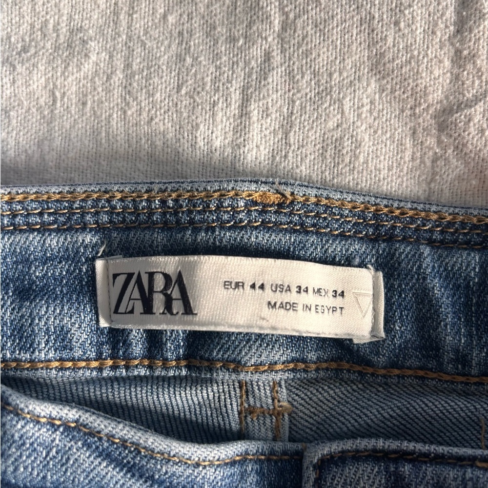 Zara Jeans Women's size 34 Skinny Button Fly Distressed Destroyed Medium Wash - Picture 4 of 7
